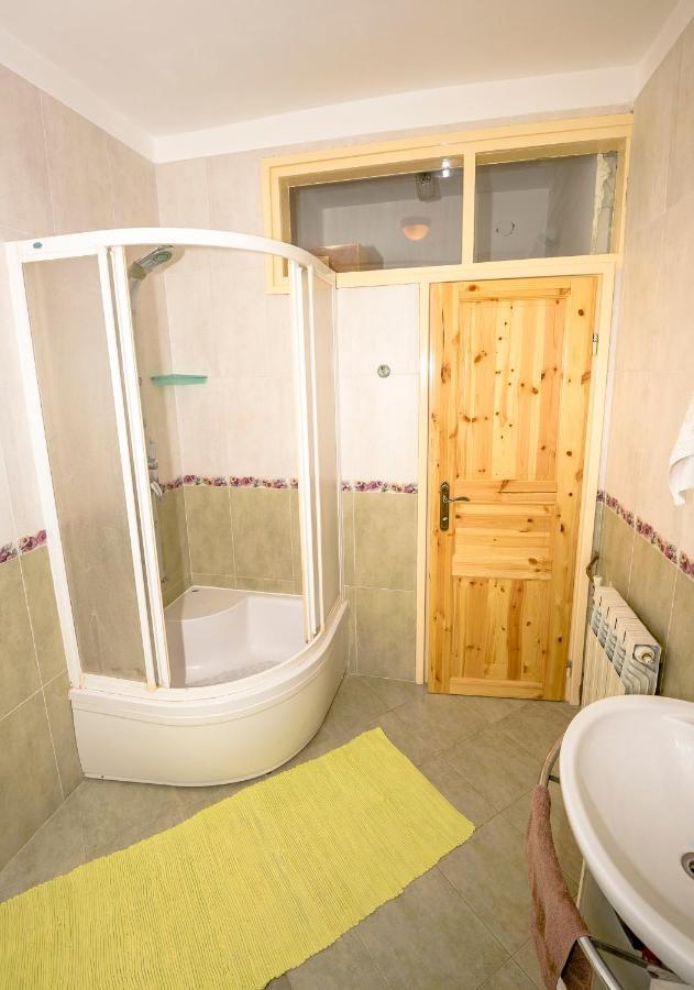 Guest House Ab Adria Home Ρόβινι Εξωτερικό φωτογραφία